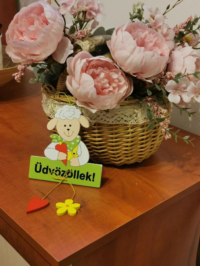 Zoeldlomb Apartman Siófok Eksteriør bilde