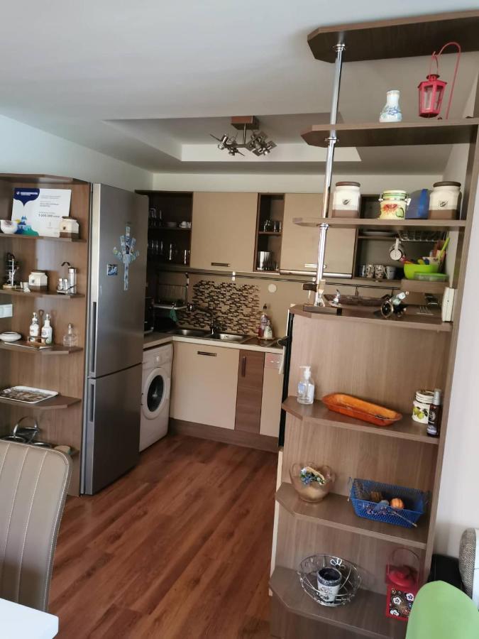 Zoeldlomb Apartman Siófok Eksteriør bilde