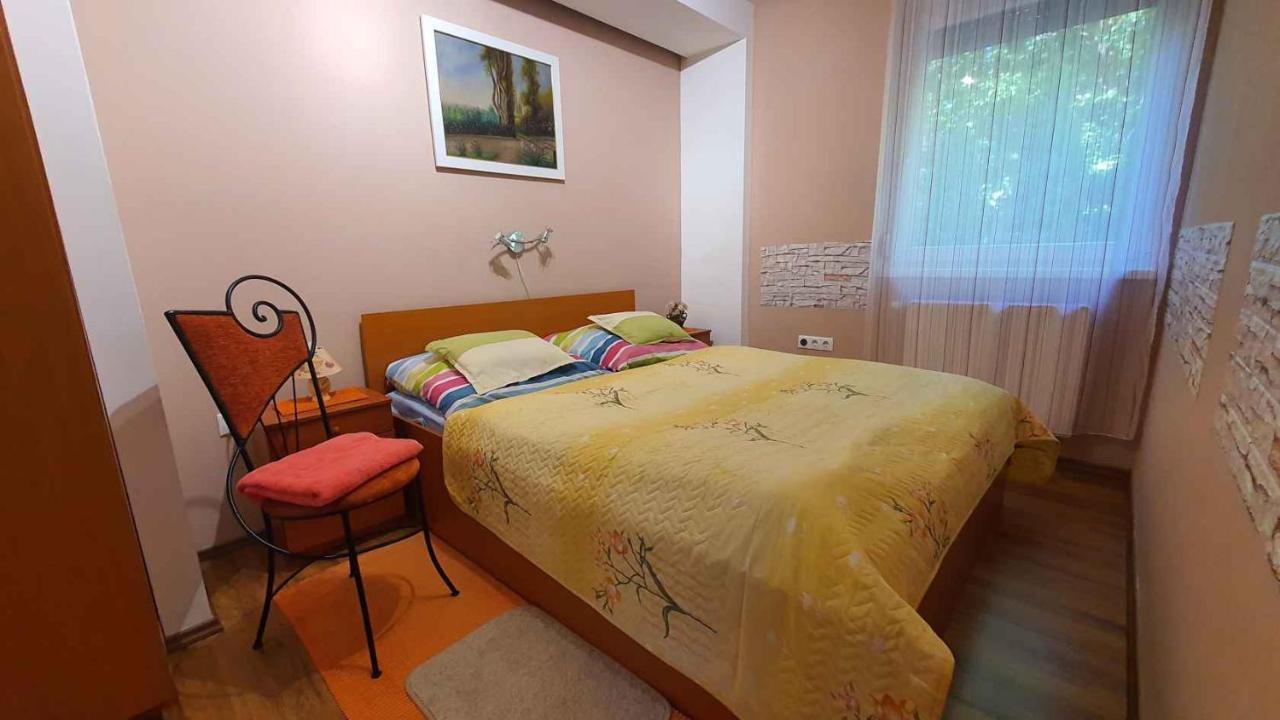 Zoeldlomb Apartman Siófok Eksteriør bilde